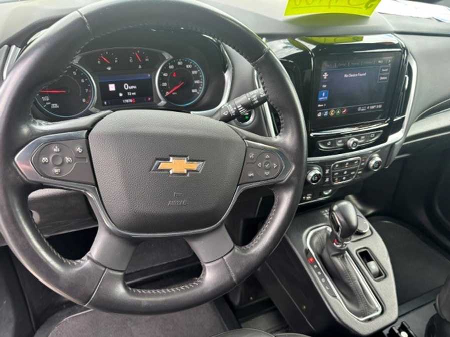 Used 2022 Chevrolet Traverse 3LT - BraunAbility Side Entry In Floor Automatic Ramp