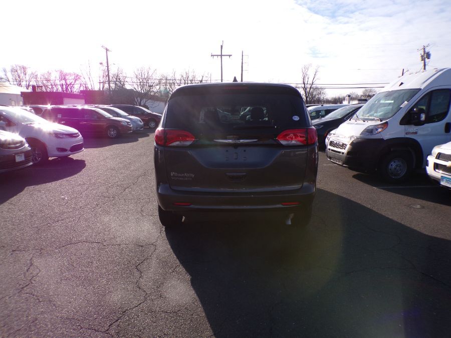 2022 CHRYSLER VOYAGER - Image 5