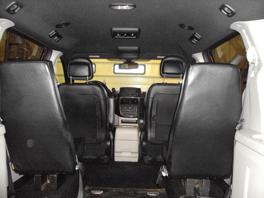 Used 2019 Dodge Grand Caravan SXT -   Entry  Ramp