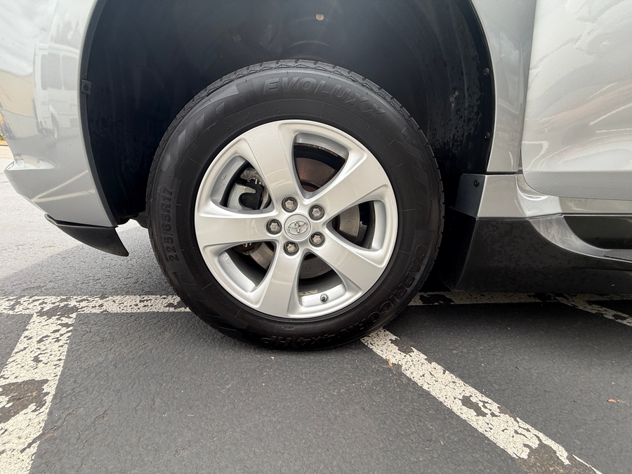 Used 2017 Toyota Sienna LE - VMI Side Entry Entry In Floor Automatic Ramp