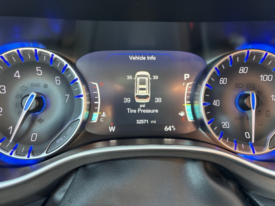 Used 2024 Chrysler Pacifica Touring L - BraunAbility Side Entry Entry Fold Out Automatic Ramp