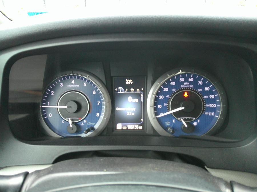 Black Toyota Sienna image number 11