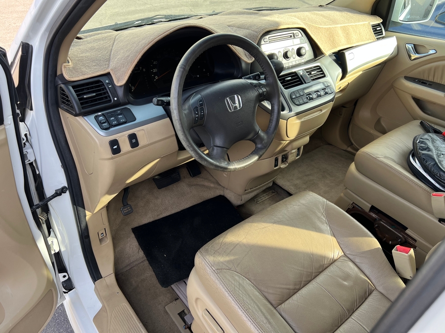 Used 2009 Honda Odyssey EX-L - VMI Side Entry Entry In Floor Automatic Ramp