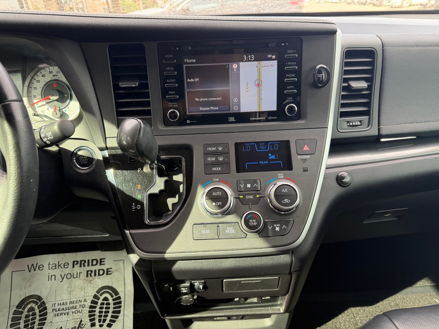 Used 2020 Toyota Sienna SE Premium - VMI Side Entry In Floor Automatic Ramp