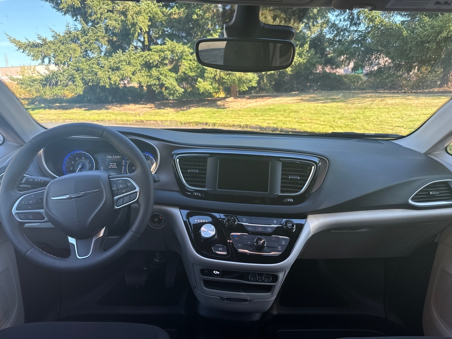 Used 2024 Chrysler Voyager LX - BraunAbility Side Entry Entry Fold Out Automatic Ramp