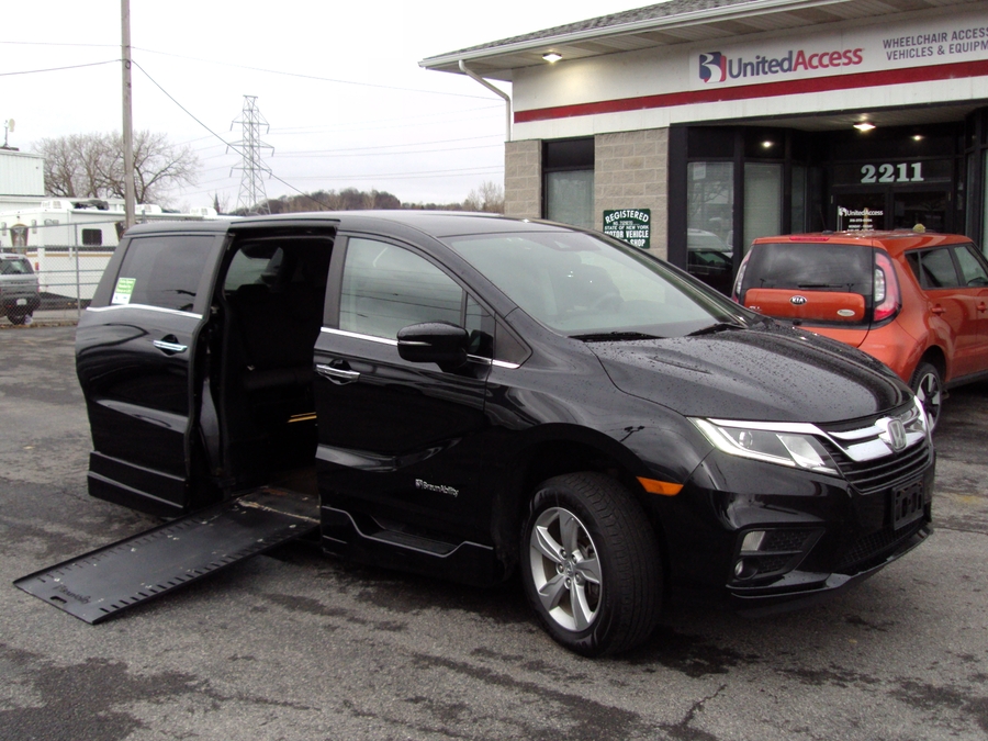 Used 2019 Honda Odyssey EX - BraunAbility Side Entry Entry In Floor Automatic Ramp