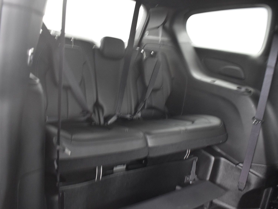 New 2025 Chrysler Pacifica Select Safety - BraunAbility Side Entry Entry In Floor Automatic Ramp