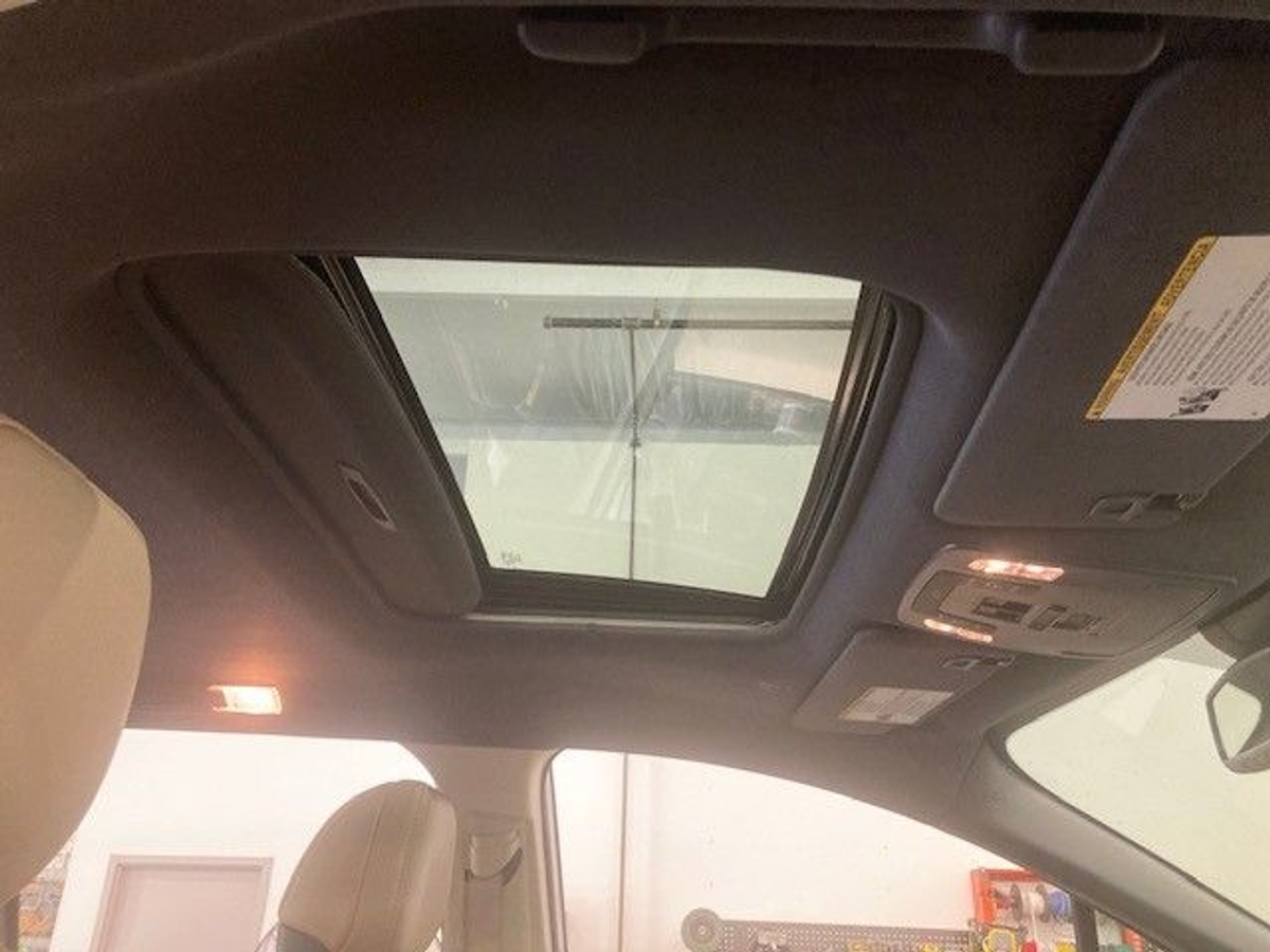 2022 TOYOTA SIENNA - Image 13