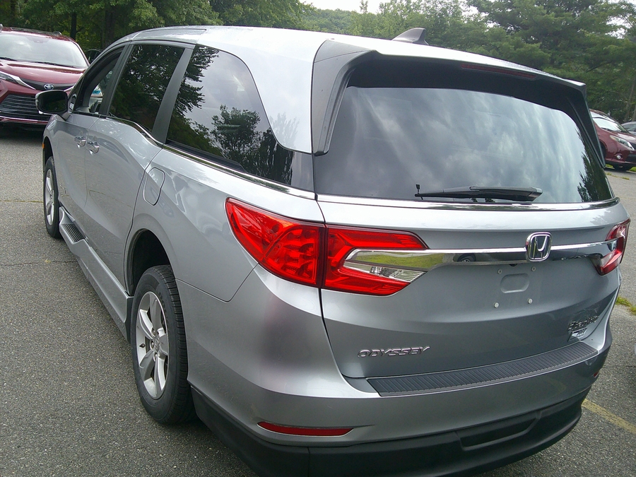 2019 Honda Odyssey EX-L - Photo 7