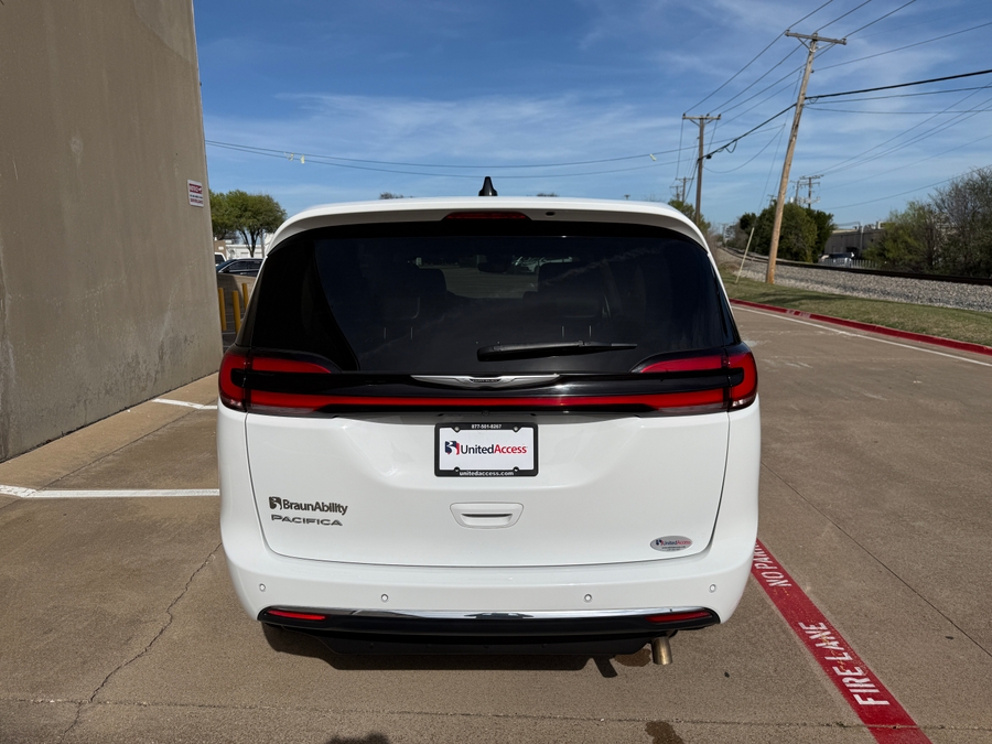 Used 2023 Chrysler Pacifica Touring L Safety - BraunAbility Side Entry Entry Fold Out Automatic Ramp