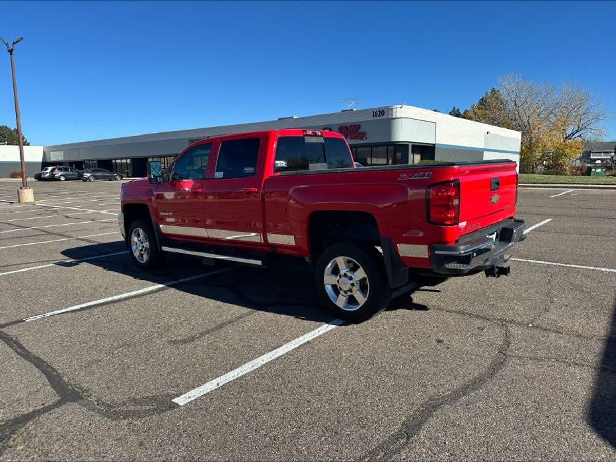 2016 CHEVROLET SILVERADO - Image 13