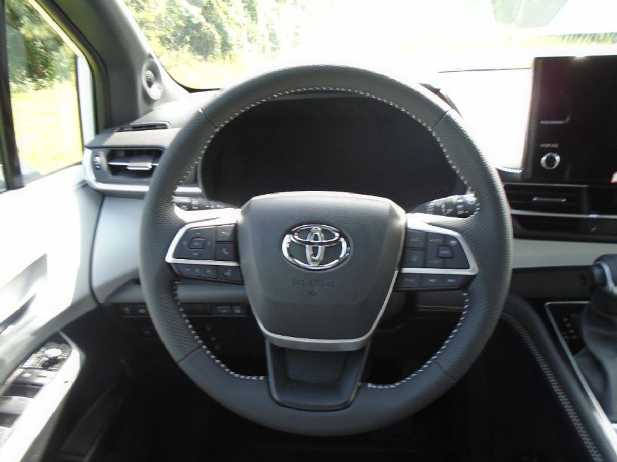 Blanco Toyota Sienna número de imagen 4