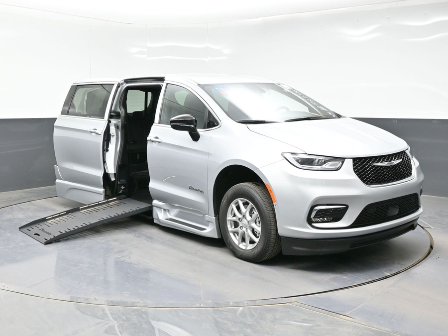 Silver Chrysler Pacifica with Side Entry Automatic Fold Out ramp
