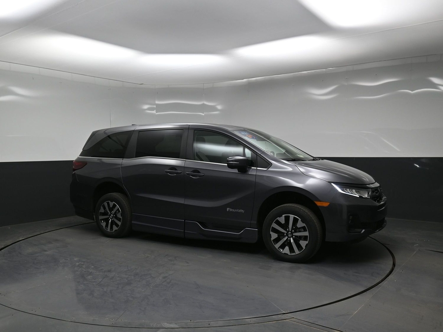 Grey Honda Odyssey image number 14