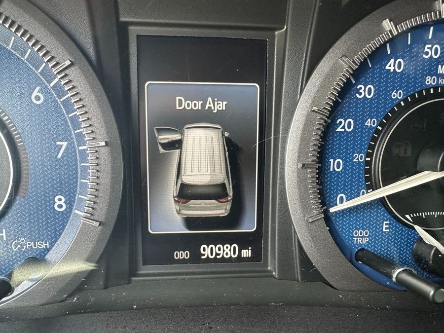 Used 2019 Toyota Sienna XLE Base - VMI Side Entry Entry In Floor Automatic Ramp