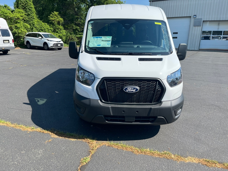 White Ford T350 with Rear Entry Automatic Fold Out ramp