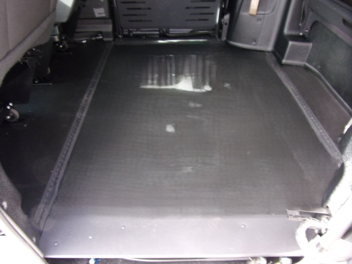 2023 CHRYSLER VOYAGER - Image 17