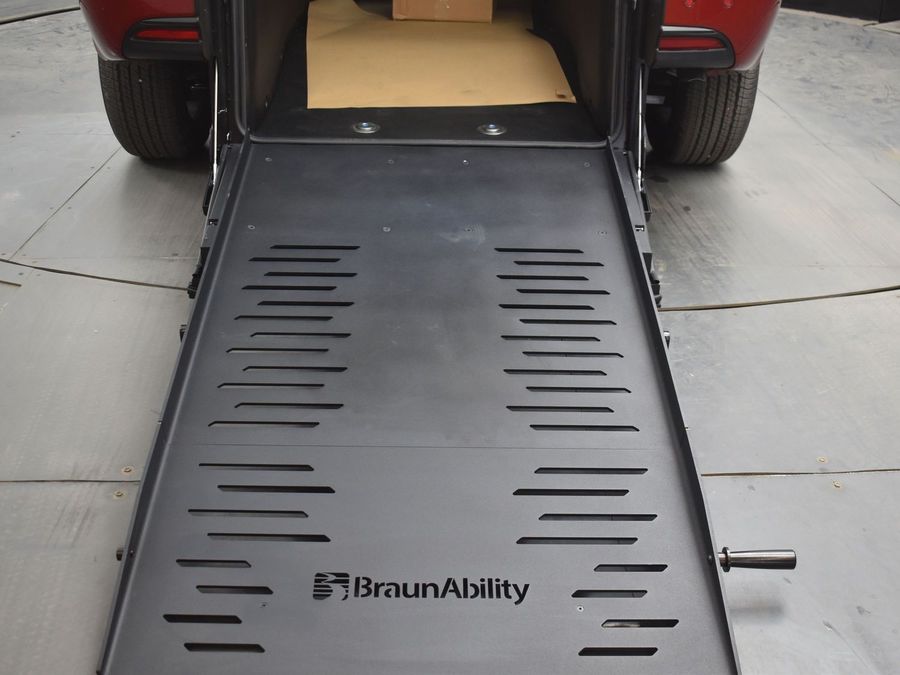 New 2025 Chrysler Voyager LX - BraunAbility Rear Entry Entry Fold Out Manual Ramp