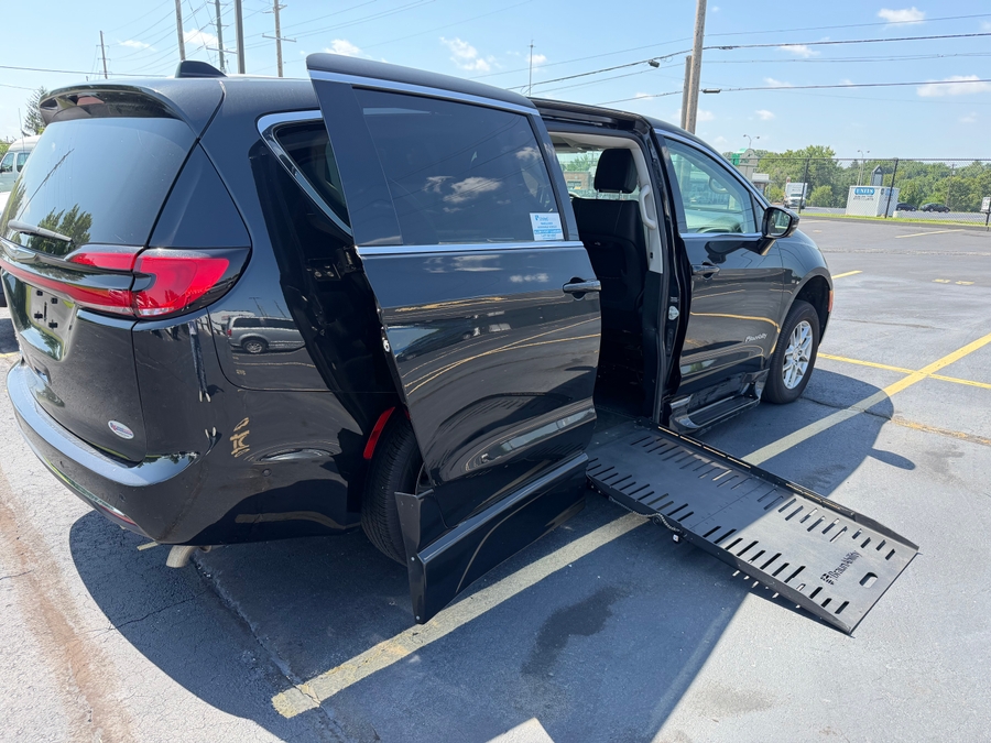 Used 2024 Chrysler Pacifica Touring L Safety - BraunAbility Side Entry Fold Out Automatic Ramp