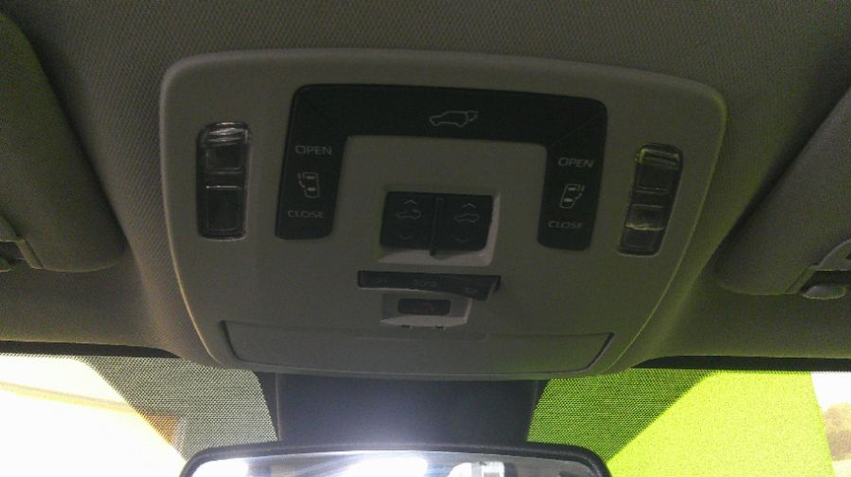 2024 TOYOTA SIENNA - Image 15