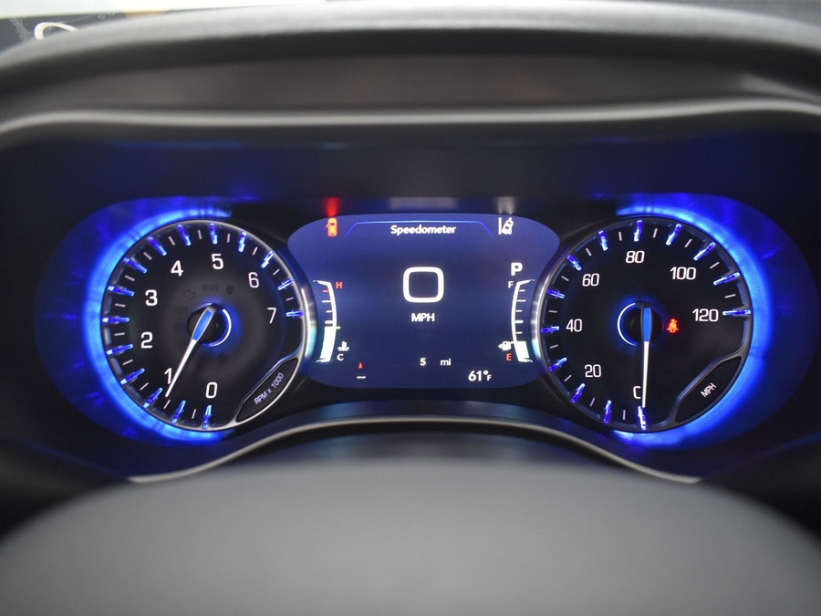 Black Chrysler Pacifica image number 15