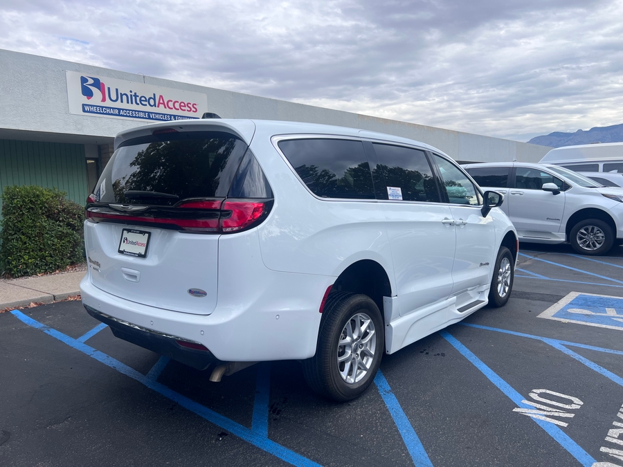 Used 2023 Chrysler Pacifica Touring L - BraunAbility Side Entry Fold Out Automatic Ramp