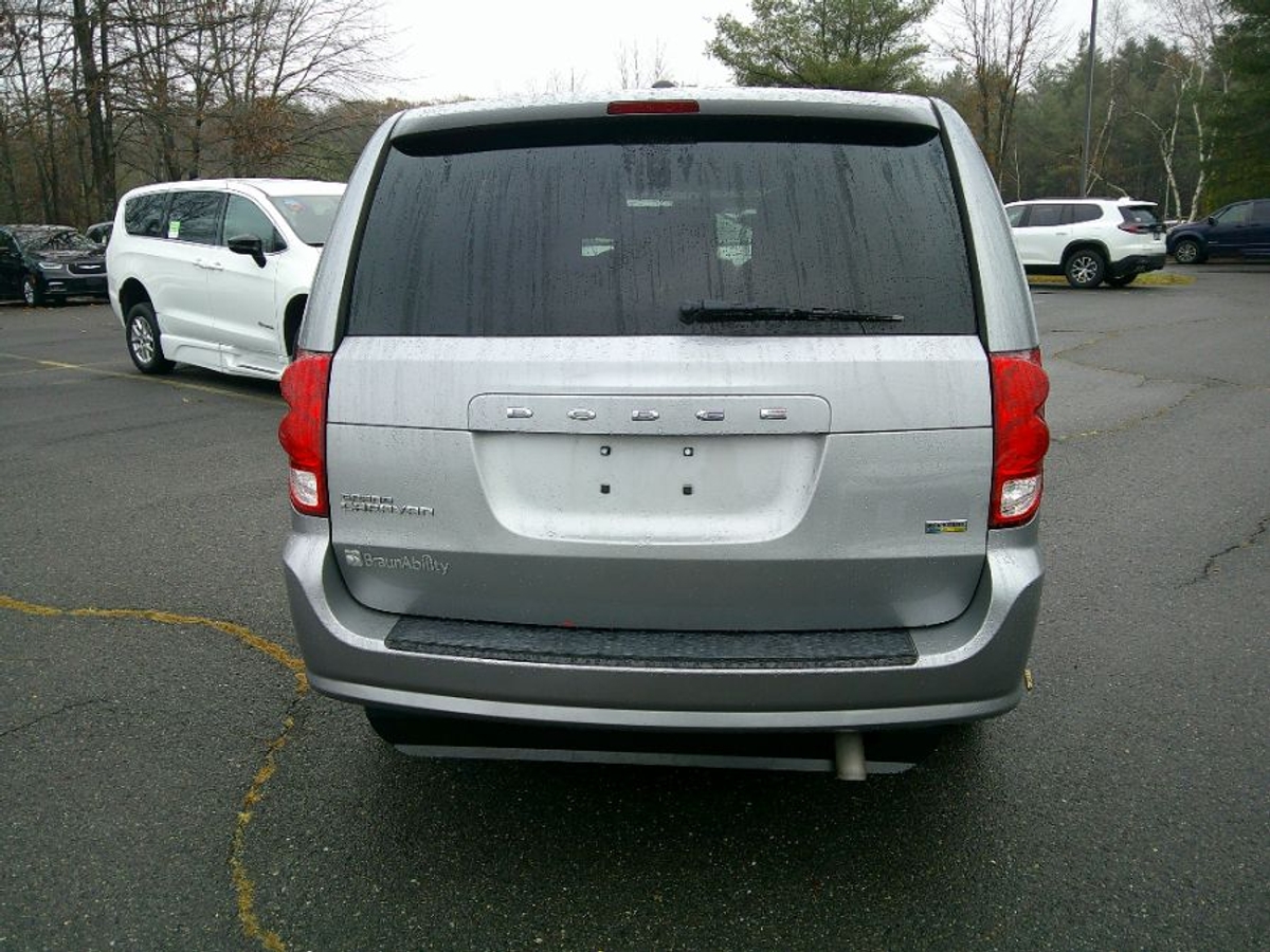 2015 DODGE GRAND CARAVAN - Image 11