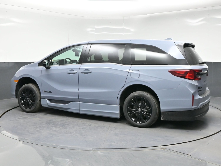 New 2026 Honda Odyssey Sport - BraunAbility Side Entry In Floor Automatic Ramp