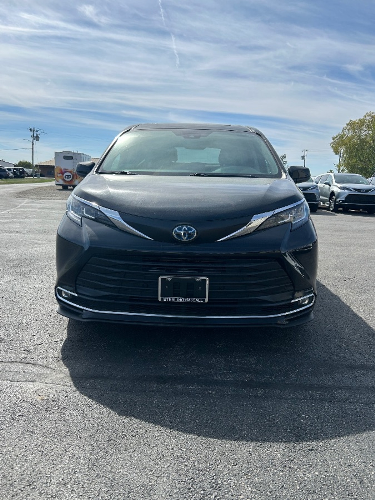 2023 TOYOTA SIENNA - Image 2