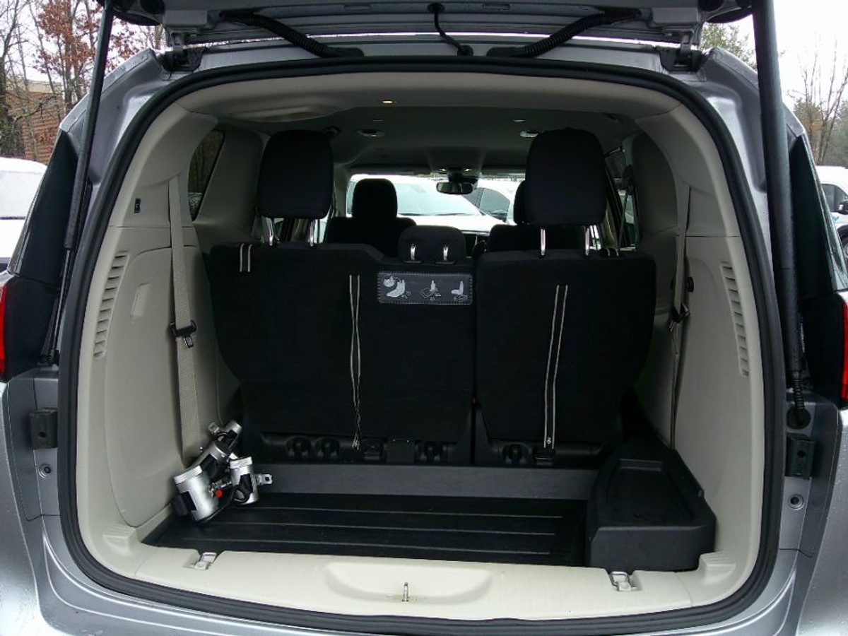 2019 CHRYSLER PACIFICA - Image 13