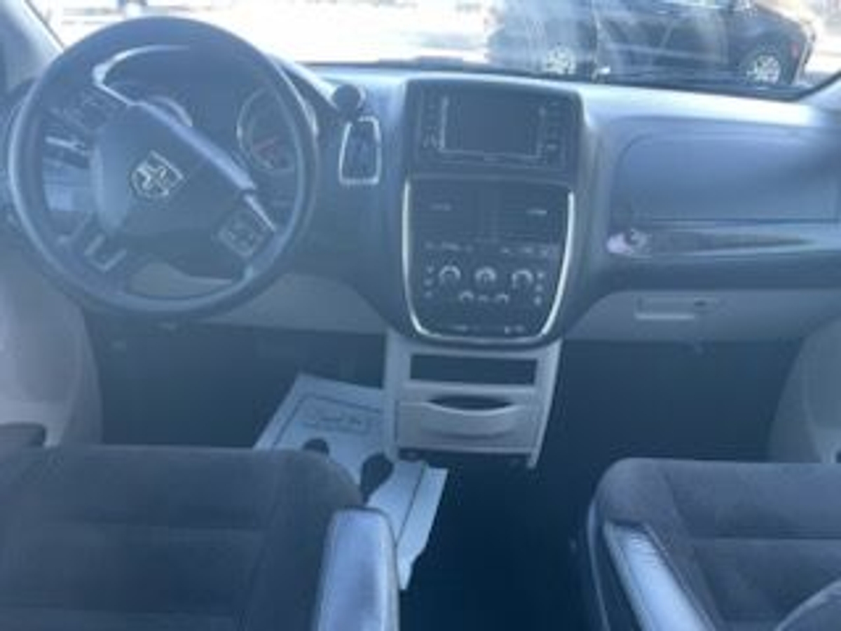 2018 DODGE GRAND CARAVAN - Image 9