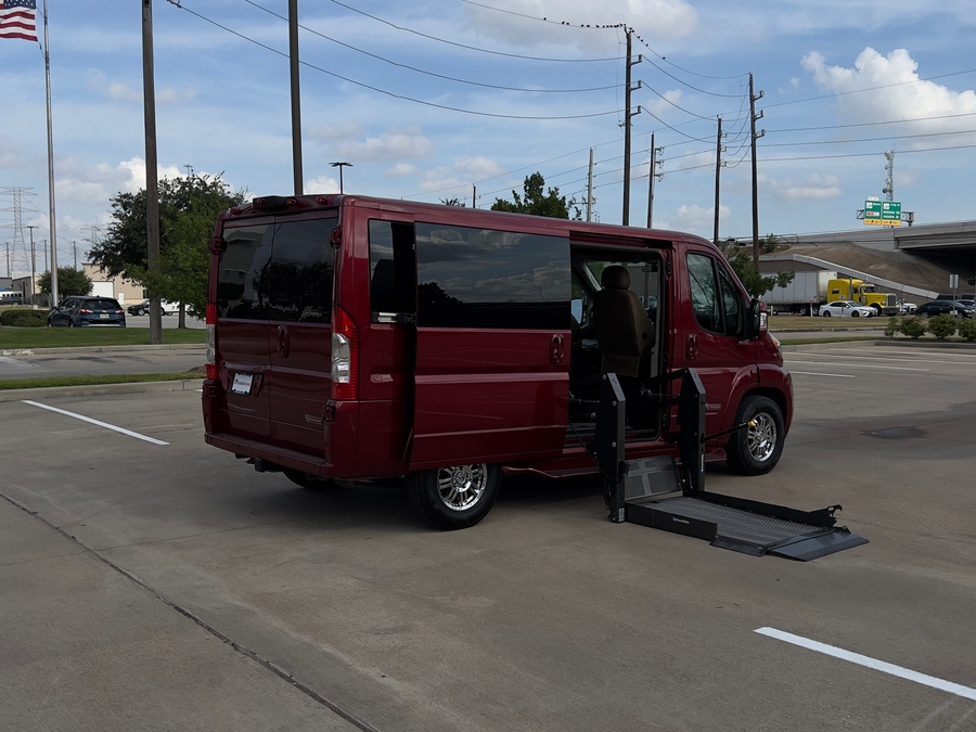 Used 2018 Ram ProMaster Tempest - TEM Side Entry Entry Lift Automatic Ramp