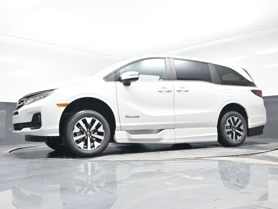 New 2026 Honda Odyssey EX-L - BraunAbility Side Entry Entry In Floor Automatic Ramp