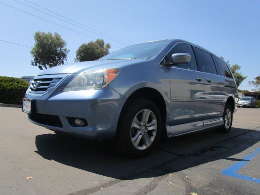 Used 2008 Honda Odyssey Touring - VMI Side Entry Entry In Floor Automatic Ramp