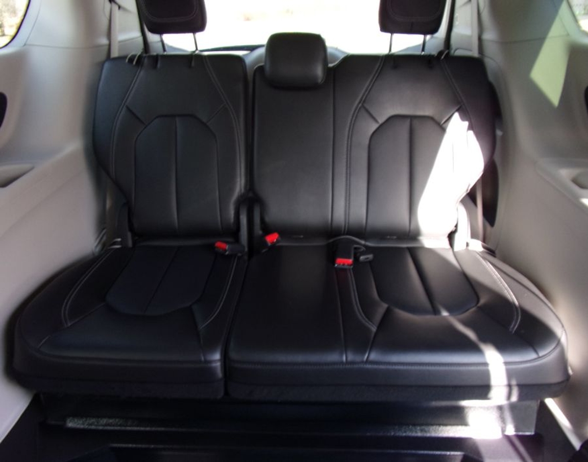 2024 CHRYSLER PACIFICA - Image 15