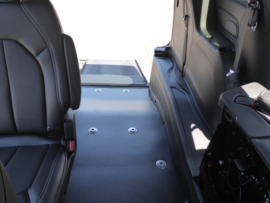 New 2026 Chrysler Voyager LX - BraunAbility Commercial Rear Entry Fold Out Manual Ramp