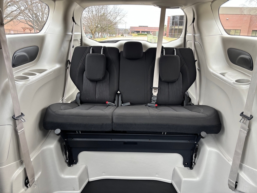 Used 2022 Chrysler Voyager LX - BraunAbility Side Entry Entry Fold Out Automatic Ramp