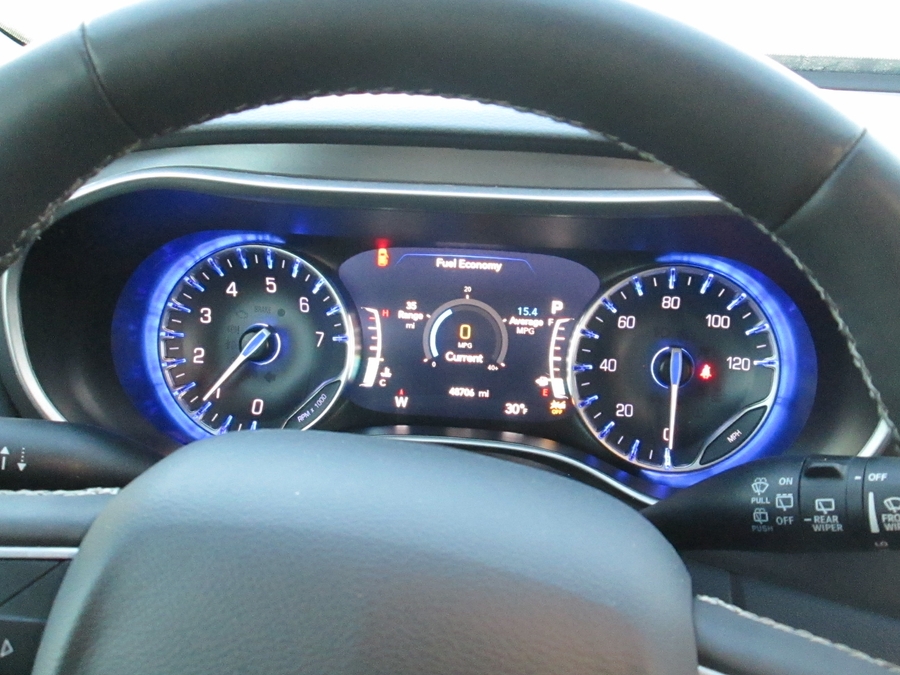 Black Chrysler Pacifica image number 12