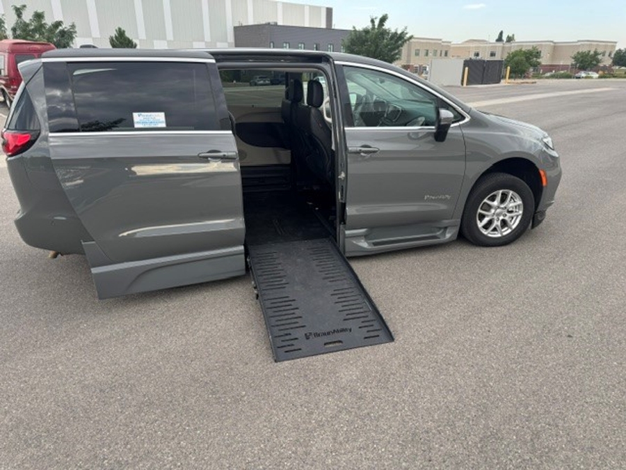 Used 2023 Chrysler Pacifica Touring L - BraunAbility Side Entry Fold Out Automatic Ramp