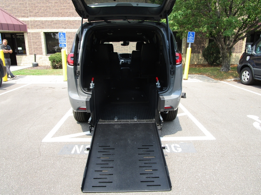 Grey Chrysler Pacifica with Rear Entry Manual Fold Out ramp
