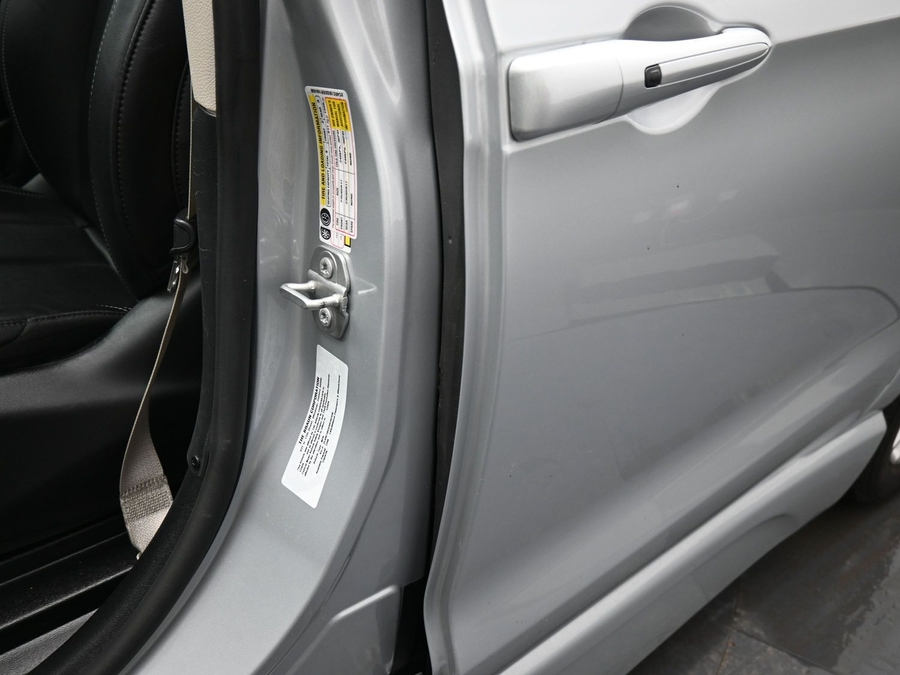 Used 2024 Chrysler Pacifica Touring L - BraunAbility Side Entry Entry In Floor Automatic Ramp