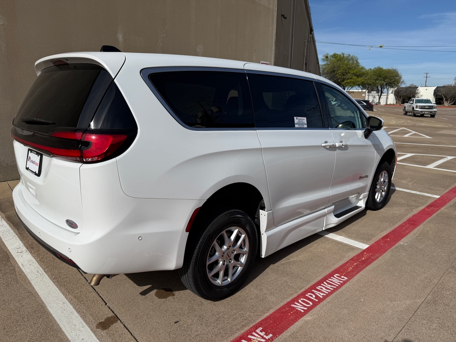 Used 2023 Chrysler Pacifica Touring L Safety - BraunAbility Side Entry Entry Fold Out Automatic Ramp