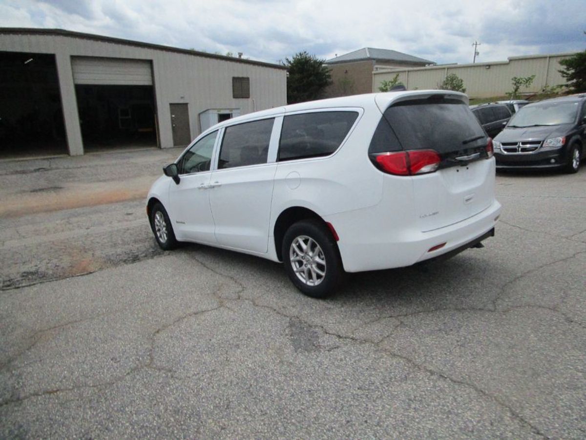 Blanco Chrysler Voyager número de imagen 12