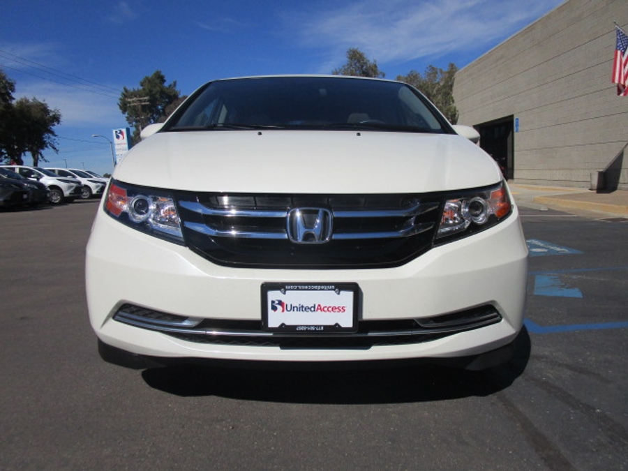 Used 2016 Honda Odyssey EX-L - VMI Side Entry Entry In Floor Automatic Ramp