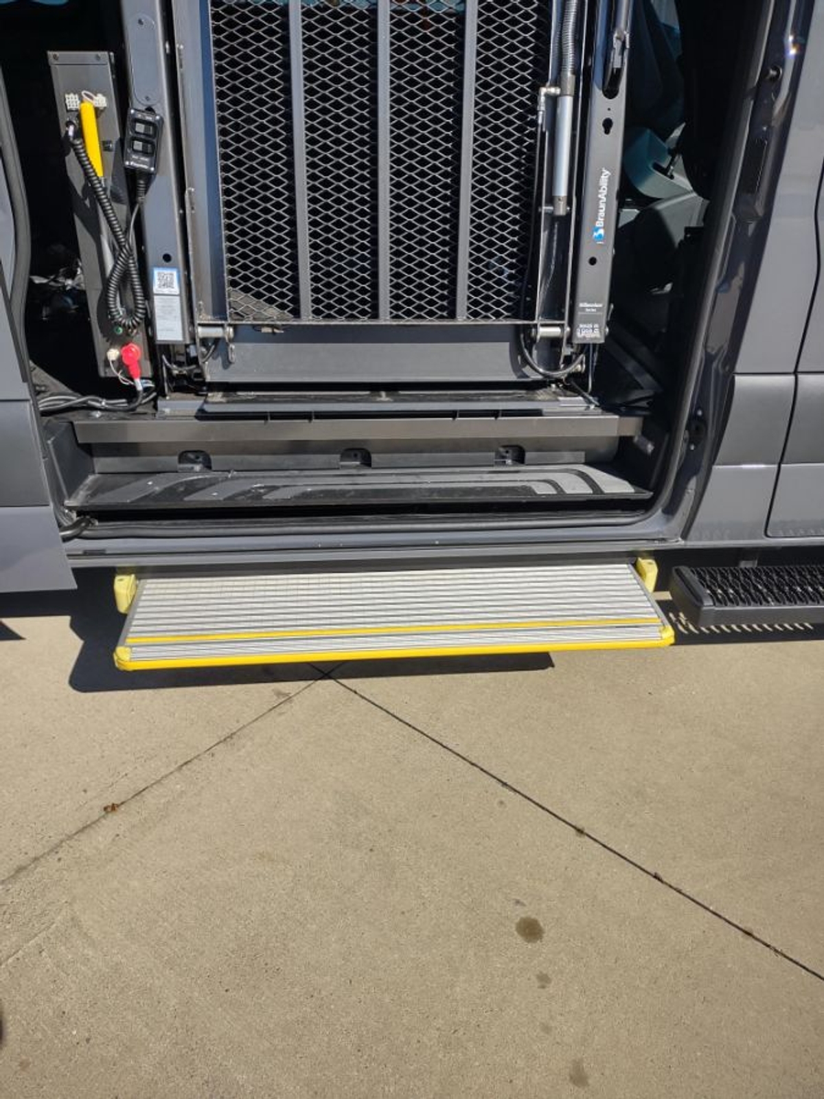 2024 MERCEDES-BENZ SPRINTER - Image 8