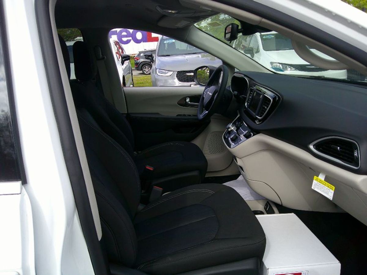 Blanco Chrysler Voyager número de imagen 20