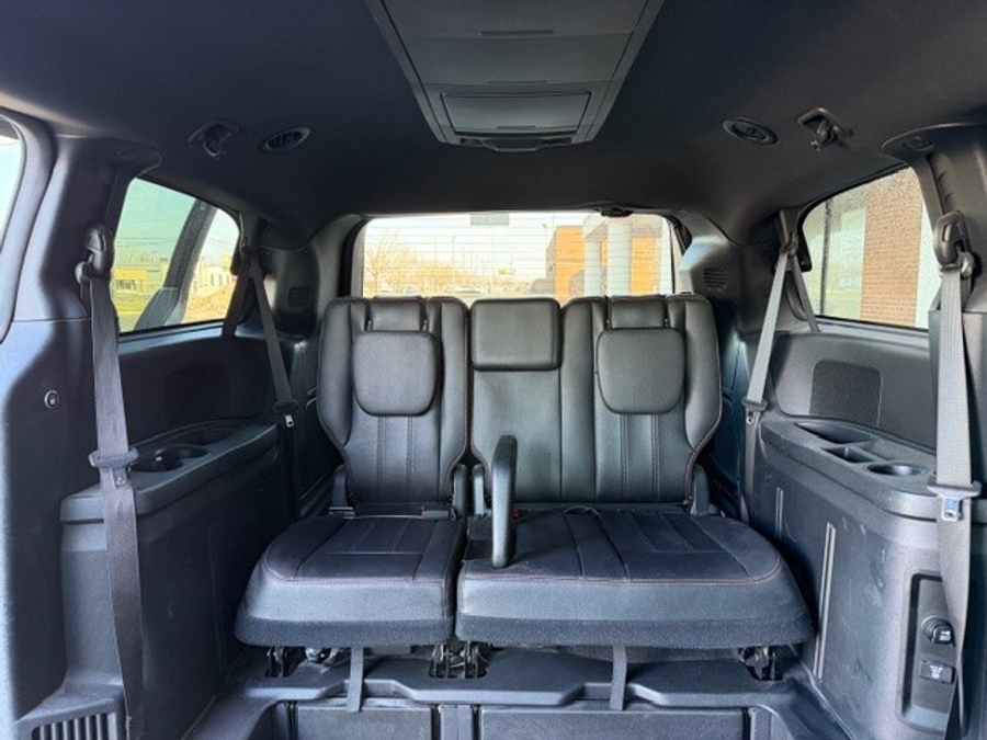 Used 2016 Dodge Grand Caravan R/T - BraunAbility Side Entry Entry In Floor Automatic Ramp