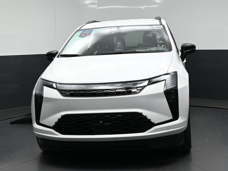 New 2027 Chrysler Pacifica Select Sport - BraunAbility Side Entry Fold Out Automatic Ramp