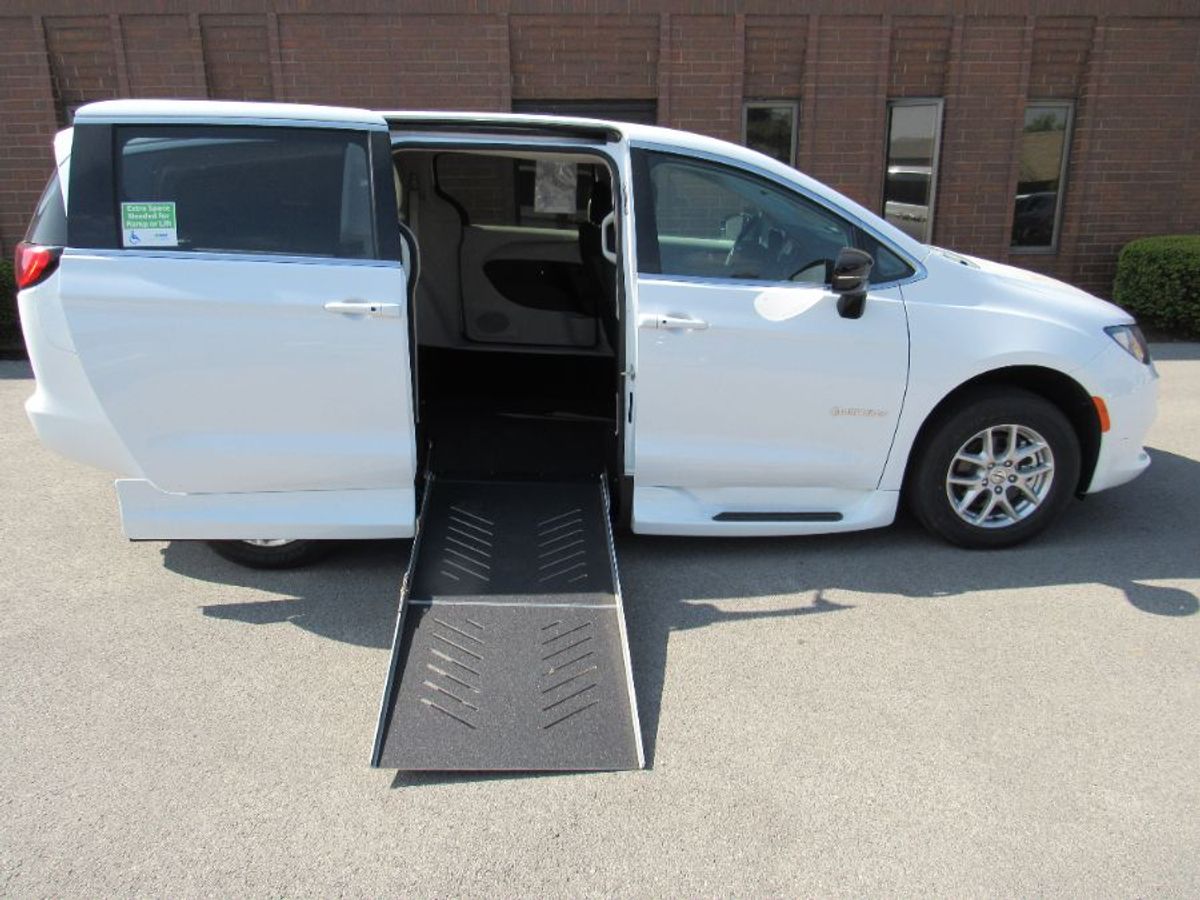 White Chrysler Voyager with Side Entry Automatic Fold Out ramp
