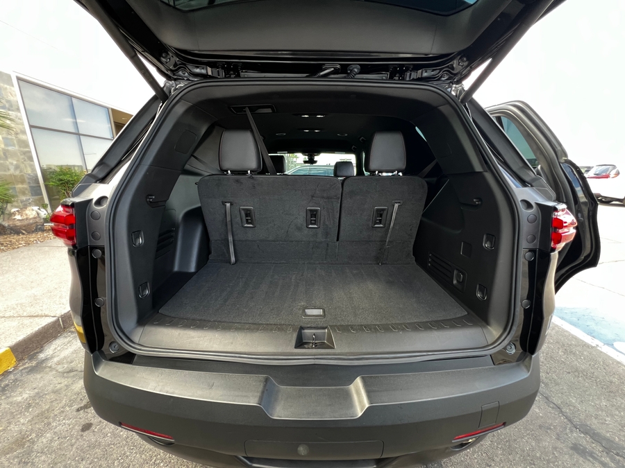 Used 2023 Chevrolet Traverse 2LT - BraunAbility Side Entry Entry In Floor Automatic Ramp